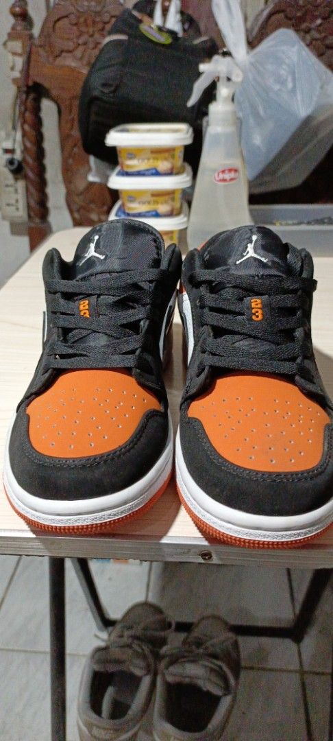 jordan 1 low (Category: Sneakers) located in Manila. Submitted by 29chi (Listing ID 1360562907, Image 1). Description: selling j1 low shattered backboard brand new size 39 euro 8 for ladies and size 6 for men thank you admin pm for inquiries if interested.