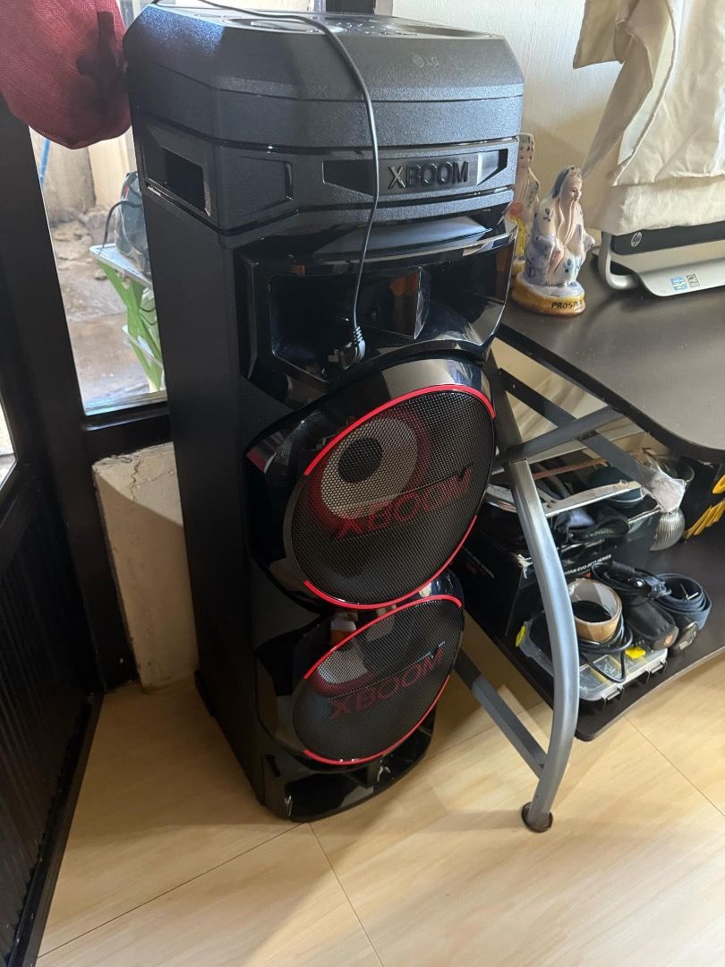 LG Xboom Speaker (Category: Soundbars, Speakers & Amplifiers) located in Caloocan City. Submitted by nksagabaen (Listing ID 1360555262, Image 1). Description: Hi the original price of this is 21,000 you can also check the website of Abenson. I will try to find the original receipt as this is under warranty. I will include 2 free Microphone that can be use for karaoke. .