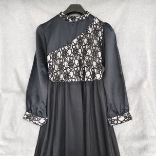 (Kategori: ) berada di . Dikirim oleh avantgardepreloved (ID iklan 1360432332, Gambar 1). Deskripsi: .