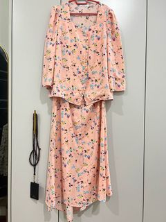 (Category: ) located in . Submitted by afistuff (Listing ID 1360561723, Image 1). Description: .