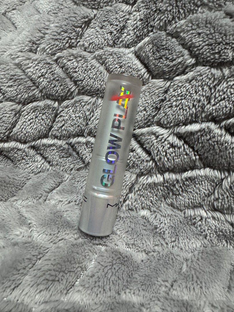 Mac Glowplay Lip Balm (Category: Makeup) located in Manila. Submitted by dreatantoy (Listing ID 1360423061, Image 2). Description: Mac Glow Play Lip Balm Shade: Rouge Awakening 90% used bought Sep 2023.