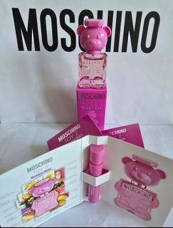 Moschino 香水版 "SAMPLE64197763627009110