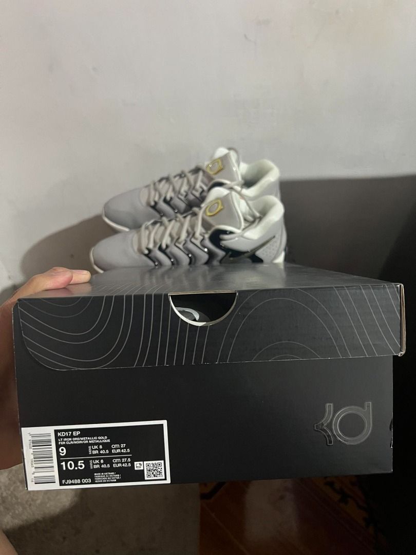 Nike KD 17 "Light Iron Ore" size 8 and 9 below srp (Category: Sneakers) located in Quezon City. Submitted by nardzbreezy (Listing ID 1360462403, Image 2). Description: Nike KD 17 "Light Iron Ore" size 8 and 9 below srp --- Php 3,700 only shipping via lalamove within metro manila or JRS if province. dm me SJDM Bulacan area. (All items are legit, I hate fakes! please see sneaker groups and search for my name Bernard Rojas Bello or type #nardsbreezy
