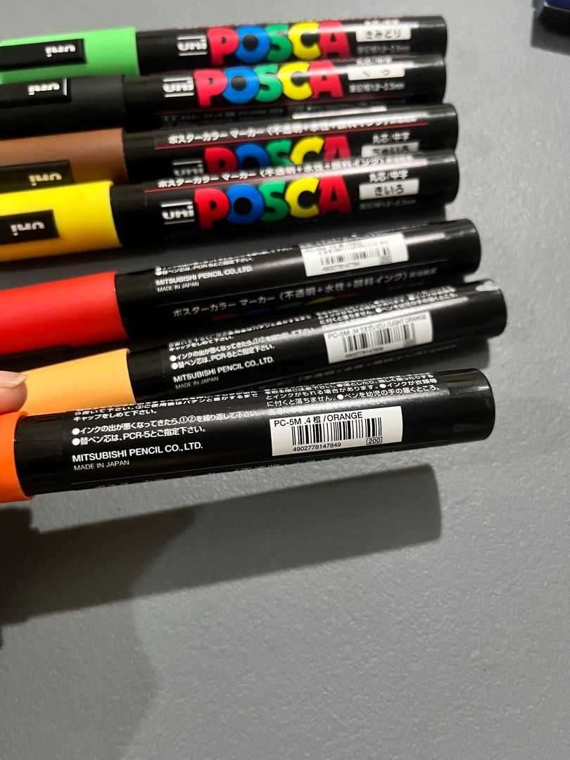 Brandnew Posca markers (Category: Craft Supplies & Tools) located in Caloocan City. Submitted by snapshop_ph (Listing ID 1360528248, Image 2). Description: - brandnew - 120 per piece.