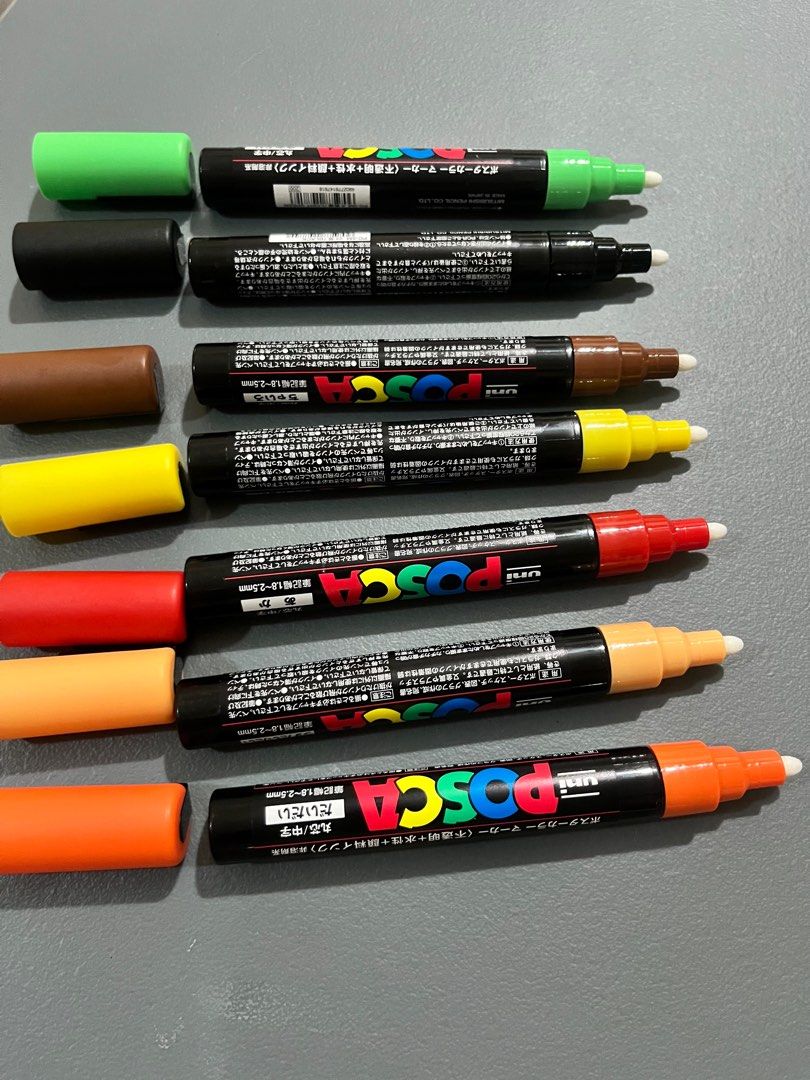 Brandnew Posca markers (Category: Craft Supplies & Tools) located in Caloocan City. Submitted by snapshop_ph (Listing ID 1360528248, Image 3). Description: - brandnew - 120 per piece.