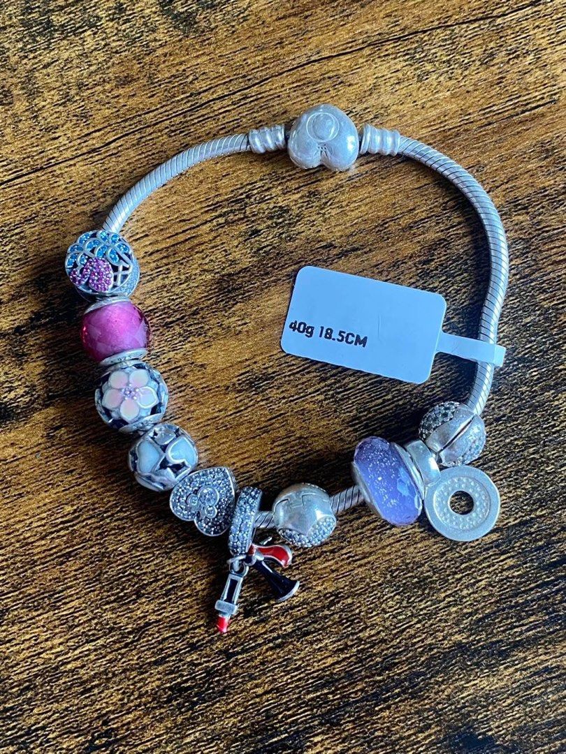 Preloved Pand0ra S925 Charm Bracelets (Category: Bracelets) located in Baguio. Submitted by asna_taku (Listing ID 1360479688, Image 1). Description: Preloved Pand0ra S925 Charm Bracelets 18.5CM-19CM As is where is. No changing of charms. see details and prices on tags❣️ - Admin E.