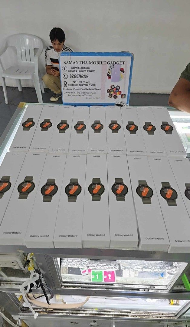 Samsung Galaxy Watch 7 40mm Original (Category: Wearables & Smart Watches) located in Quezon City. Submitted by samanthaga21954 (Listing ID 1360470470, Image 3). Description: Samsung Galaxy Watch 7 40mm Original Brandnew Sealed with Warranty Onhand Stock.
