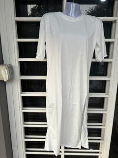 (Category: ) located in . Submitted by shopmyimpulse (Listing ID 1360495274, Image 1). Description: .