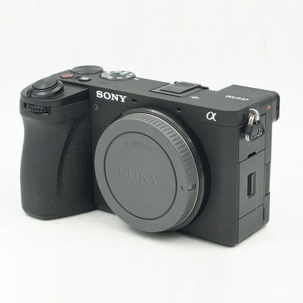 Sony A6700 (Category: Cameras) located in Singapore. Submitted by ac0511 (Listing ID 1360475968, Image 3). Description: Brand New with local warranty and receipt. Full box with all accessories body only, no lens. Self collect at Buangkok Mrt..