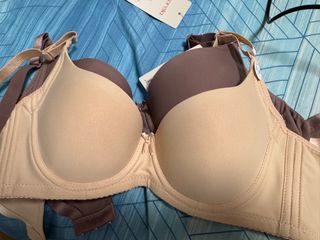 (Category: ) located in . Submitted by guess26 (Listing ID 1360536418, Image 1). Description: .