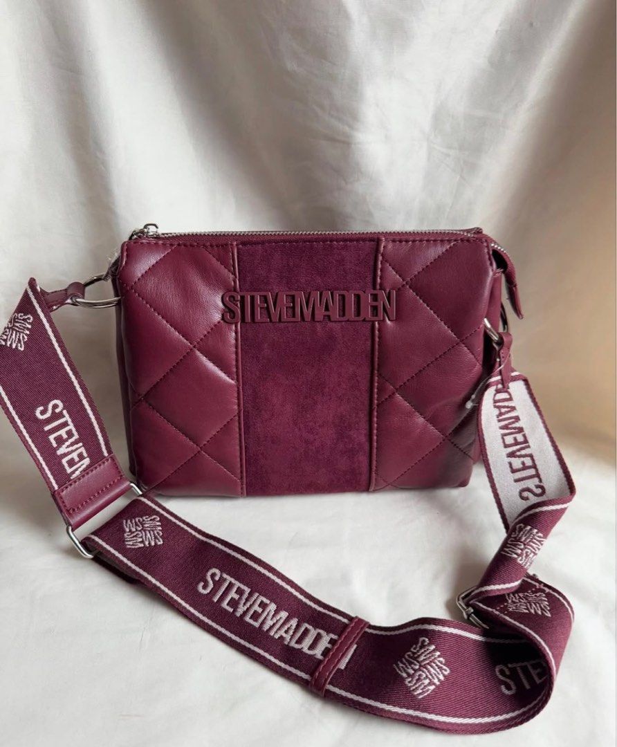 Steve madden bloodstone crossbody (Category: Cross-body Bags) located in Las Pinas. Submitted by yolk.ph (Listing ID 1360563962, Image 1). Description: Steve madden crossbody Color: bloodstone Authentic bought in the US Retail price is 88usd Bnew with tag Just got then last year Like celine trio bag Rfs: too many bags.