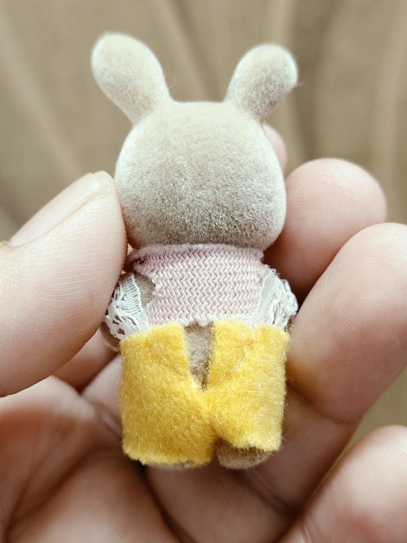 Sylvanian Families Baby Rabbit (Category: Figurines & Statues) located in Santa Rosa. Submitted by mmps249.1 (Listing ID 1360465428, Image 2). Description: needs cleaning, please check pictures for flaws Crossposted Mine now, pay now shipping courier: JRS only Gcash payment upon order No reservations.