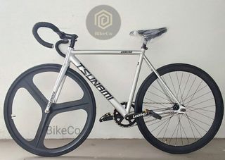 (Category: ) located in . Submitted by bikeco (Listing ID 1360513085, Image 1). Description: .