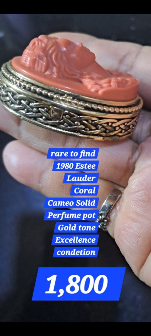 Vintage Cameo solid perfume Estee lauder (Category: Fragrance & Deodorants) located in Davao. Submitted by bravemoon_556cd5 (Listing ID 1360448417, Image 3). Description: free sf we ship nationwide gcash or bank account payment mode.