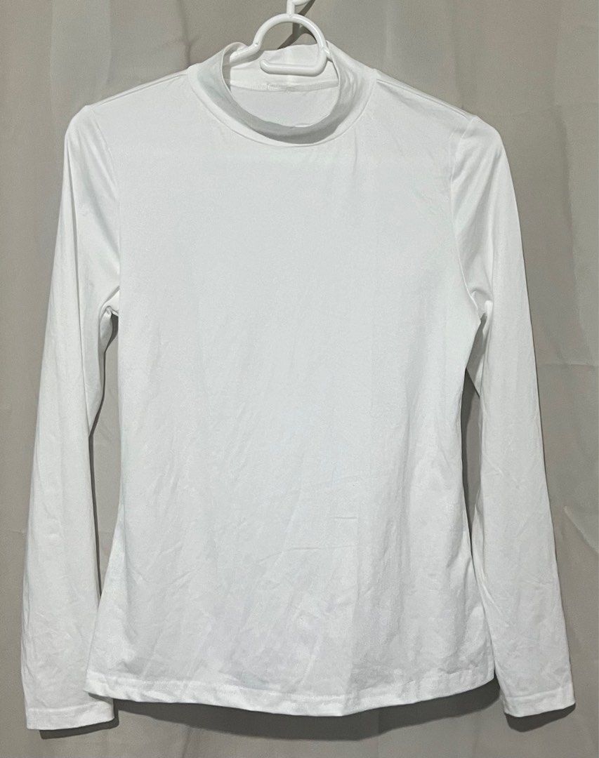 White Longsleeves (Category: Longsleeves) located in Quezon City. Submitted by jayb_ (Listing ID 1360478368, Image 1). Description: .