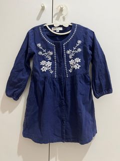 (Category: ) located in . Submitted by asadel_closet (Listing ID 1360611193, Image 1). Description: .