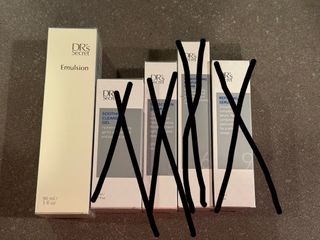 （分類：）位於 。 由 oliviast 提交（商品編號 1359904761，圖片 1）。簡介： 。