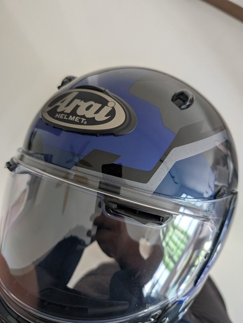 Arai Astro Gx touring helmet (Category: Motorcycle Apparel) located in Singapore. Submitted by ruhshydee (Listing ID 1358446545, Image 2). Description: Selling my beloved Arai astro gx. L size Bought it last year. No receipt cos I didn't think I was going to sell. Bought at $910 Have yet to bring it out for touring but sadly have to sell it. Selling it due to no bike Liao. Used like 3 times to ride around sg. With balaclava everytime. Have applie