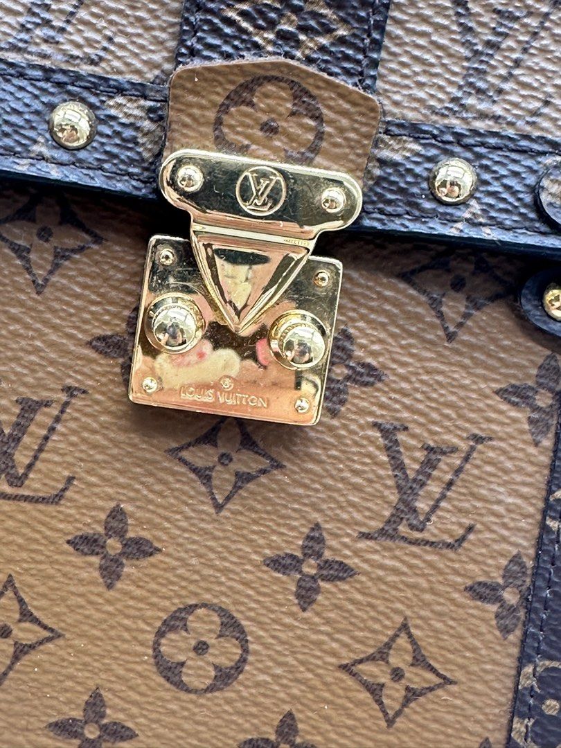 Authentic Louis Vuitton Vertical Trunk (Category: Luxury Bags & Wallets) located in Manila. Submitted by az.purse (Listing ID 1360722579, Image 2). Description: Comes with box, dustbag and entrupy certificate.