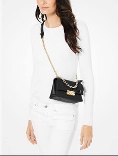 (Category: ) located in . Submitted by mystyleph (Listing ID 1360598271, Image 1). Description: .
