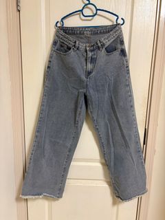 （分類：）位於 。 由 aleeshajas 提交（商品編號 1360693215，圖片 1）。簡介： 。