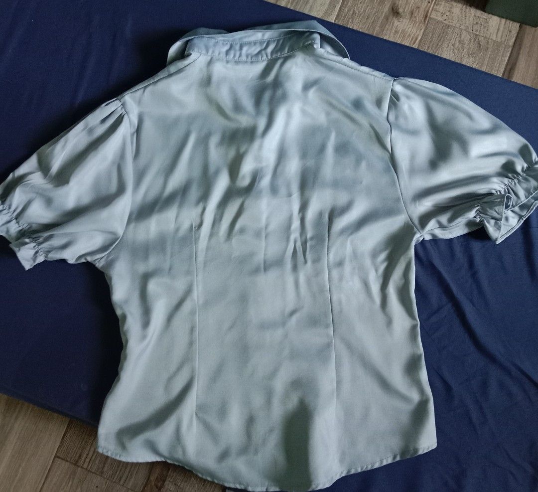 Blue Collared Top (Category: Blouses) located in Porac. Submitted by declutterwithargel (Listing ID 1360591552, Image 2). Description: Fits medium size Super cute in actual Thrifted po ito Selling since maluwag sakin Sinukat lang po hindi din nagamit Pwede pang casual and formal.