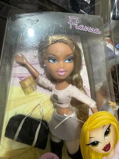 (Category: ) located in . Submitted by dollyfinds (Listing ID 1360580002, Image 1). Description: .