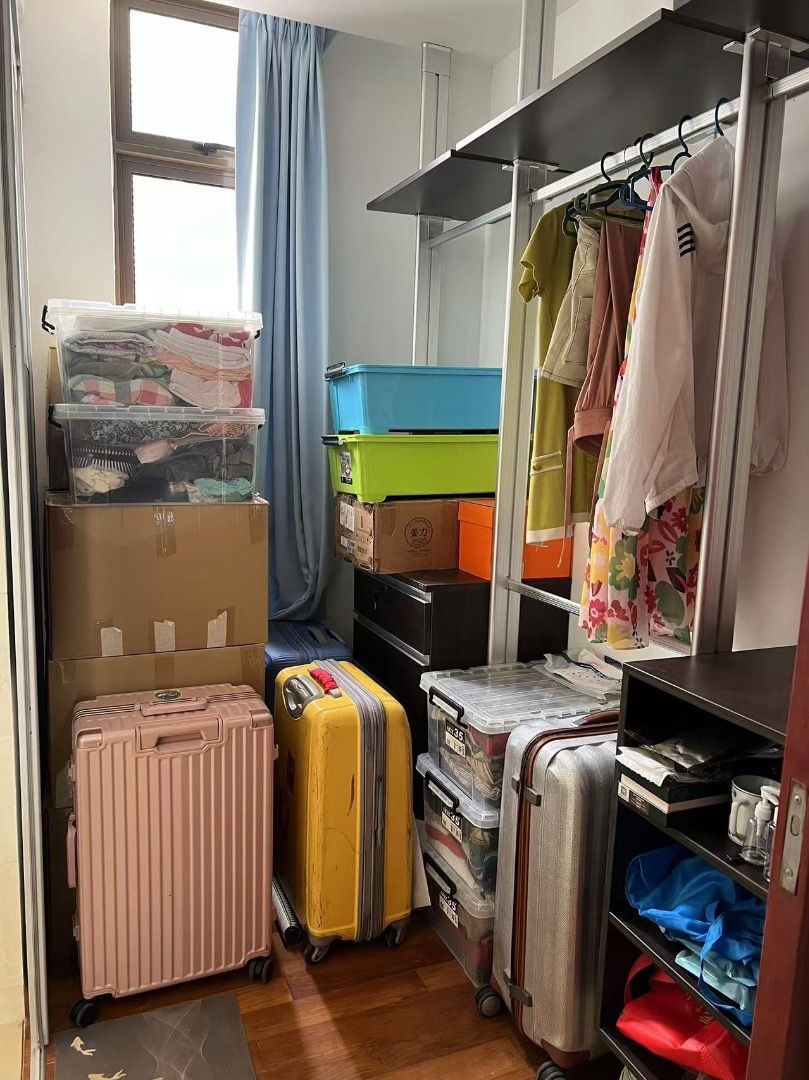 Bungalow Master room for rent Kembangan mrt63109199309953111