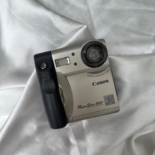 （分類：）位於 。 由 jasmine_1.1 提交（商品編號 1360658473，圖片 1）。簡介： 。