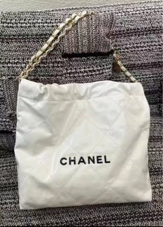 Chanel **Preloved** Collection item 1