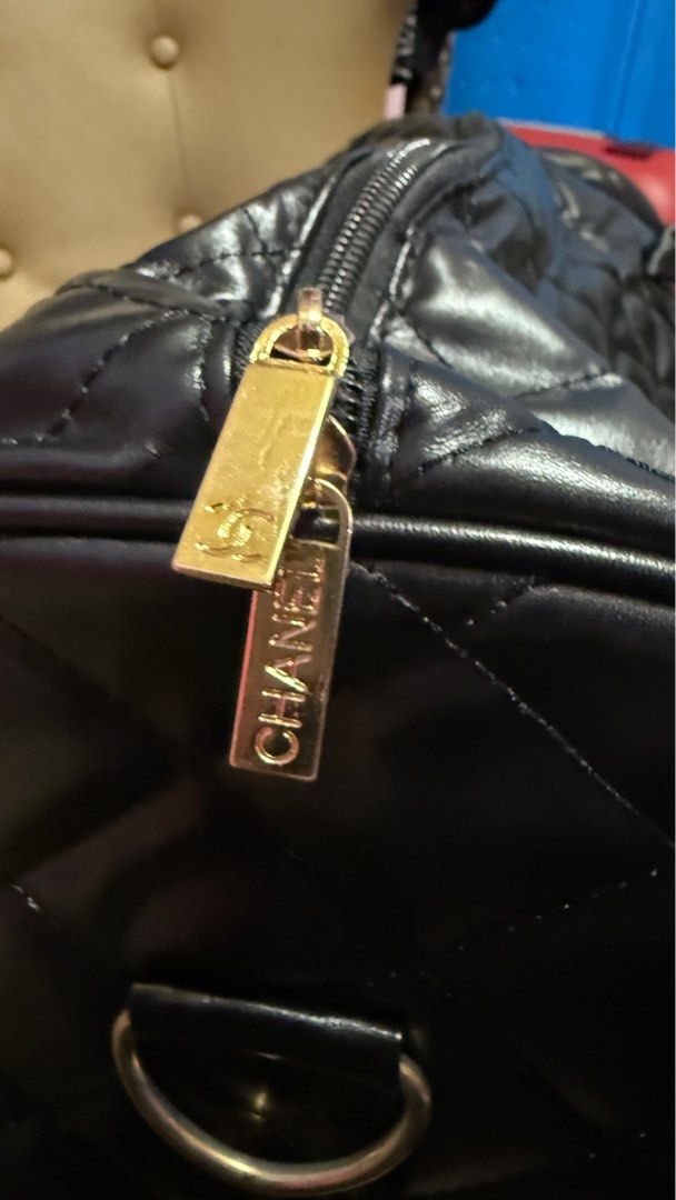 Chanel Duffle bag (Category: Luxury Bags & Wallets) located in Santa Cruz. Submitted by luxurious001 (Listing ID 1360674219, Image 2). Description: Chanel duffle travel bag Medium size duffle bag No issue No creases No scratches Pre owned Premium.