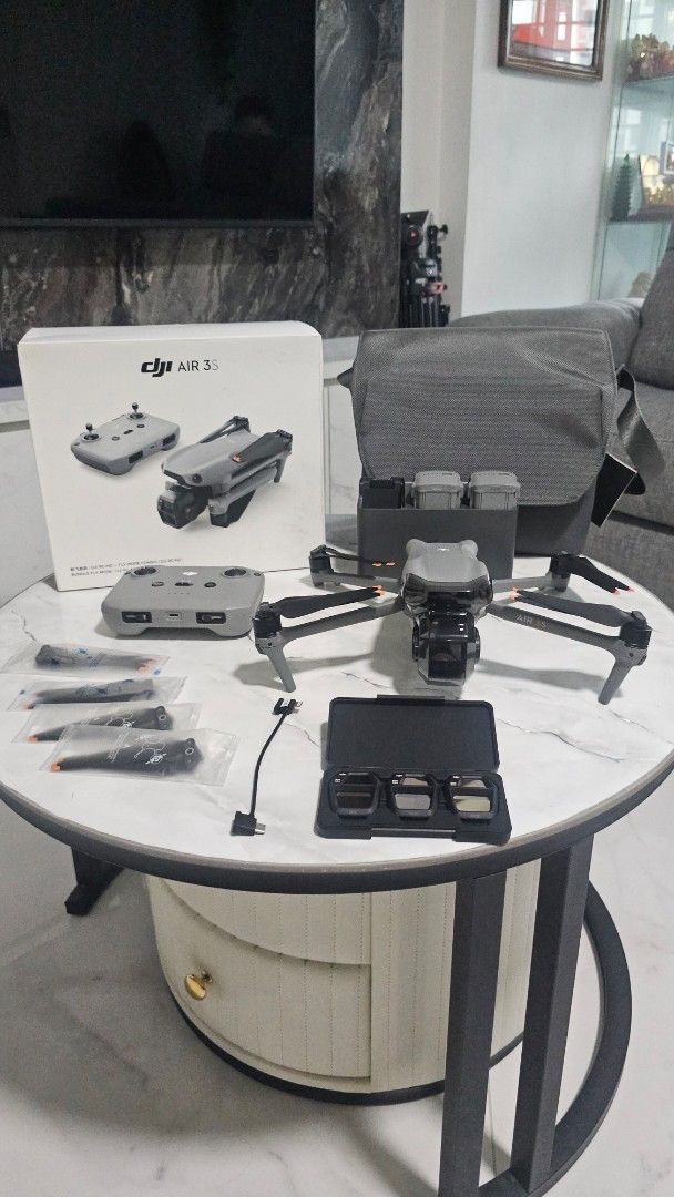 DJI Air 3S Fly More Combo RCN3628631125427211119