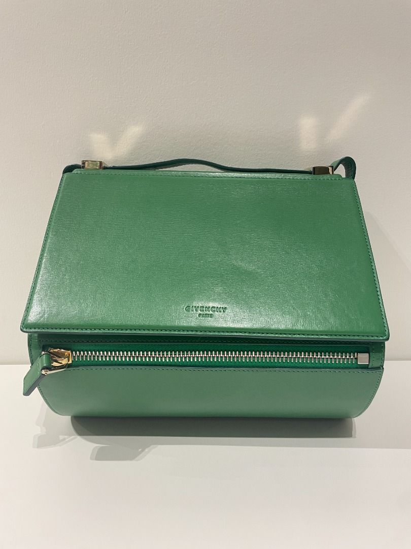 Givenchy Pandora Box Bag Green in Medium (Category: Luxury Bags & Wallets) located in Makati City. Submitted by gensfinds (Listing ID 1360630633, Image 1). Description: Inclusion: Dustbag Condition: Rarely used, very minimal flaws RFS: Decluttering.