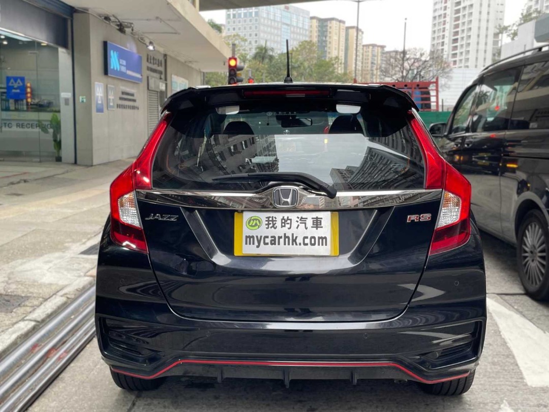 Honda  JAZZ RS Auto62863174230913114