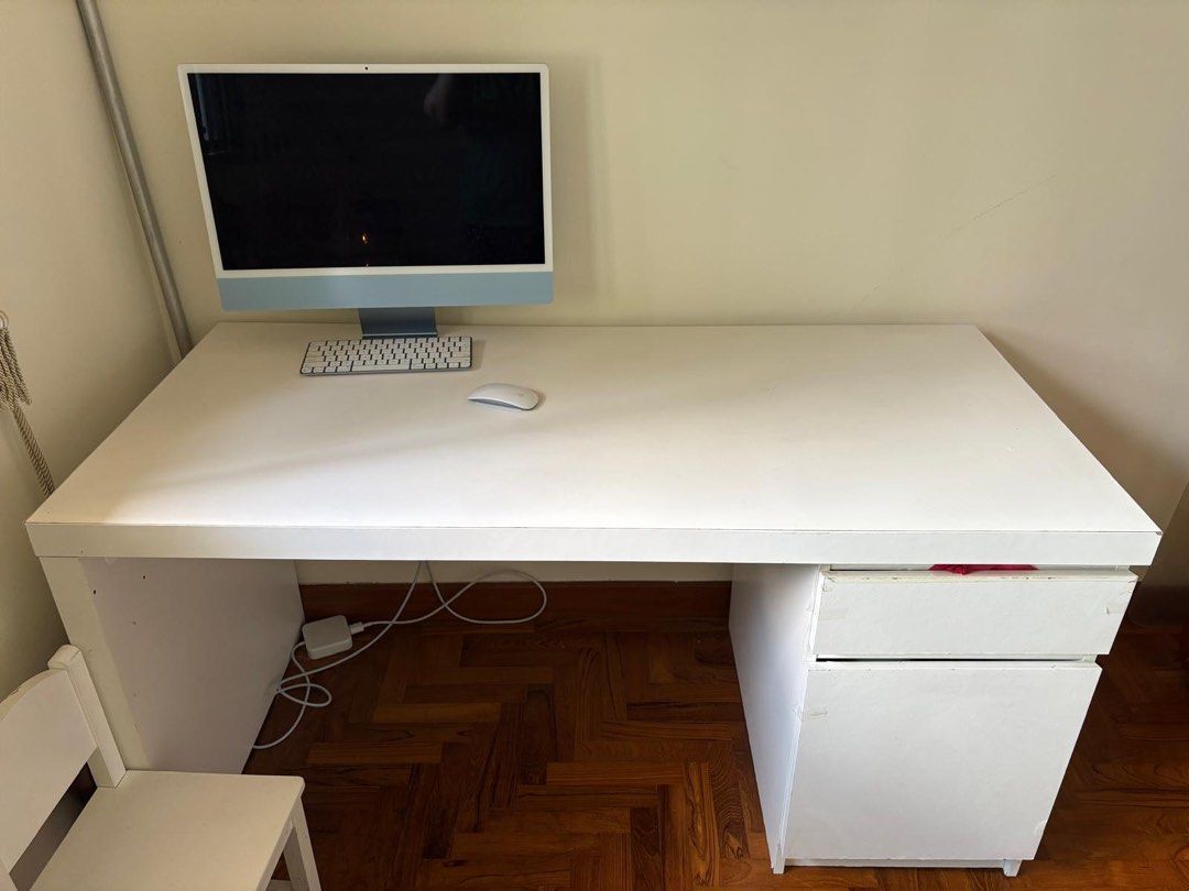 IKEA Study Table (Category: Tables & Sets) located in Singapore. Submitted by wisetree.acfe2d (Listing ID 1360571732, Image 1). Description: .
