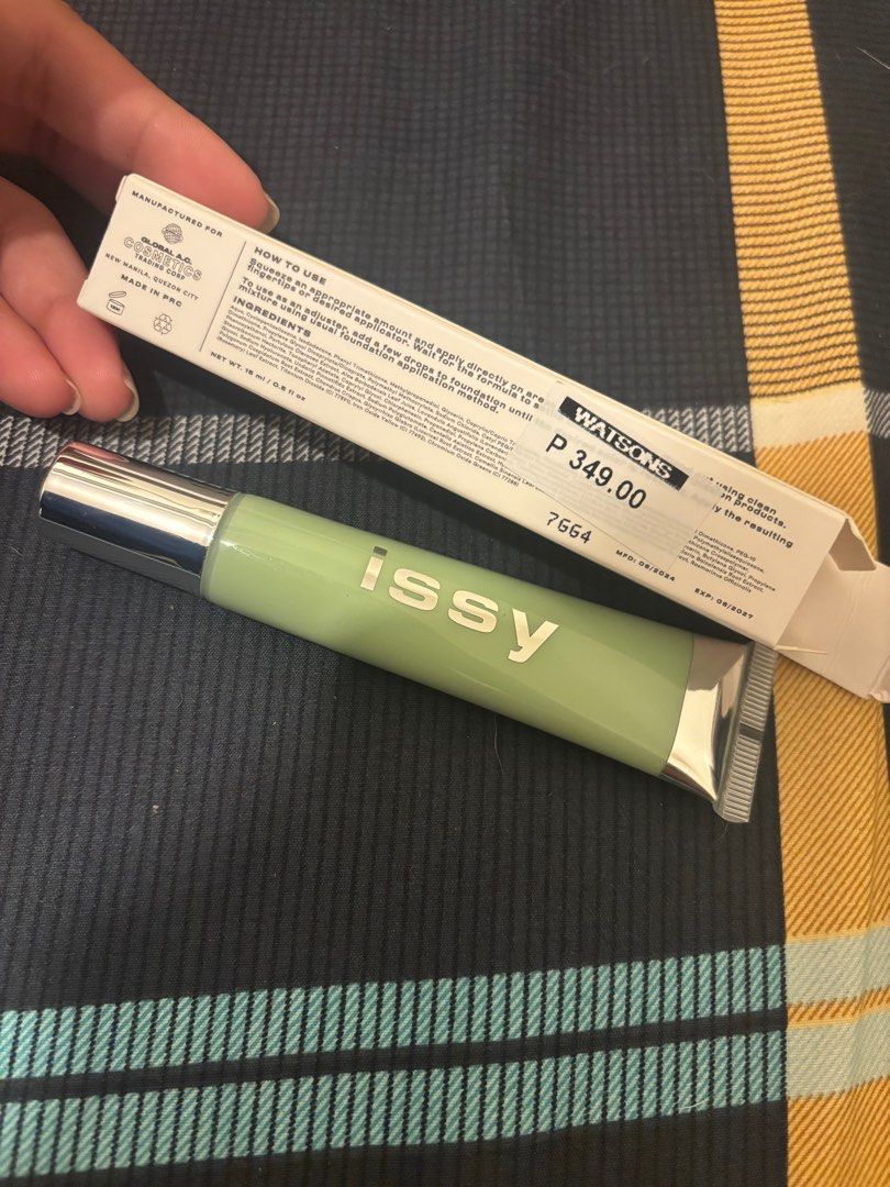 Issy green corrector (Category: Makeup) located in Cavite. Submitted by rarci23 (Listing ID 1360721895, Image 1). Description: Swatched only. I don’t really know how to use color correctors and realized after swatching it that I need a peach/orange corrector instead of green. Bought this in watsons on 3/23/25.