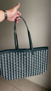 (Category: ) located in . Submitted by crysizzl (Listing ID 1360640325, Image 1). Description: .