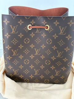 (Category: ) located in . Submitted by peanutsunshinecherry (Listing ID 1360658514, Image 1). Description: .