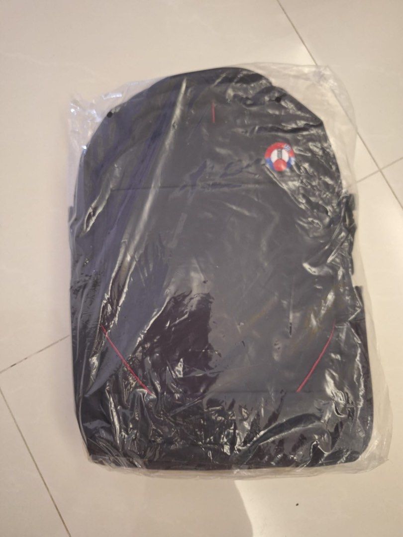 New laptop bag