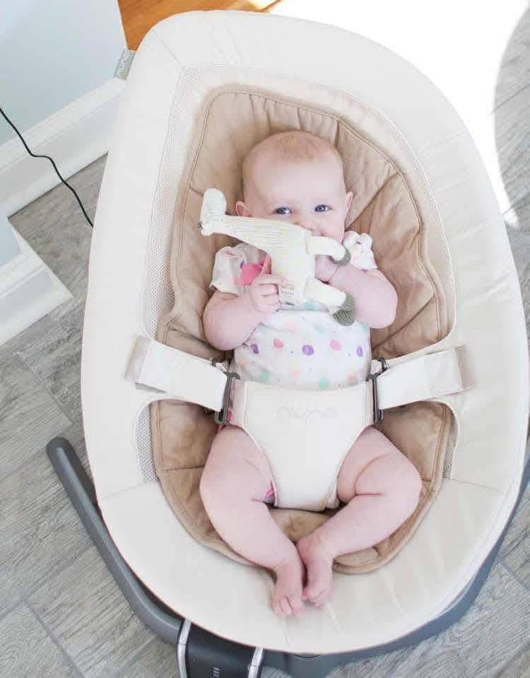 Nuna Leaf Swing (Category: Infant Playtime) located in Cebu City. Submitted by bellababystuffcebu (Listing ID 1360575386, Image 2). Description: Nuna Leaf Swing Preloved in Like New Condition SRP: 13k Selling Low Please see video for reference https://fb.watch/yzUp0fJJTB/? PICK UP TALISAY DELIVERY | SHIPPING BUYERS EXPENSE COD AVAILABLE From 0 months old to 15 kg (around 3 years old) Load capacity 60 kg Base: Aluminum alloy Seat frame: Steel Shee