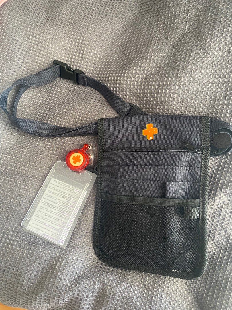Nursing pouch (Category: Others) located in Melbourne. Submitted by t.ngt (Listing ID 1360592533, Image 1). Description: Pouch great for students, comes with badge reel. Used for two nursing placements..