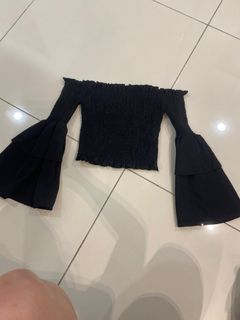 (Category: ) located in . Submitted by moving-out-clearance (Listing ID 1360651703, Image 1). Description: .