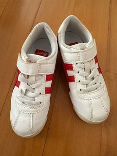 （分類：）位於 。 由 zimmermann 提交（商品編號 1360572124，圖片 1）。簡介： 。