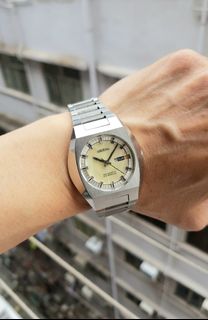 （分類：）位於 。 由 watchwhat_peter 提交（商品編號 1360657665，圖片 1）。簡介： 。