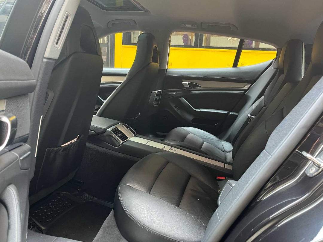 Porsche PANAMERA 4S Automatic498319331511521288