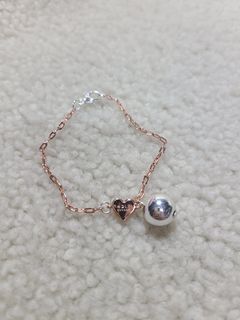 (Category: ) located in . Submitted by leathersjewels (Listing ID 1360566096, Image 1). Description: .