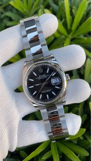 (Category: ) located in . Submitted by WellWatches (Listing ID 1360723726, Image 1). Description: .