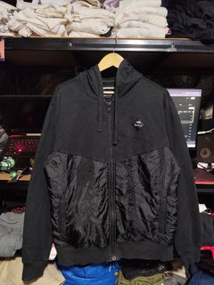 (Category: ) located in . Submitted by ukaylangpo (Listing ID 1360671302, Image 1). Description: .