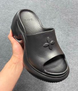 （分類：）位於 。 由 yunshanshuiyi 提交（商品編號 1360657015，圖片 1）。簡介： 。