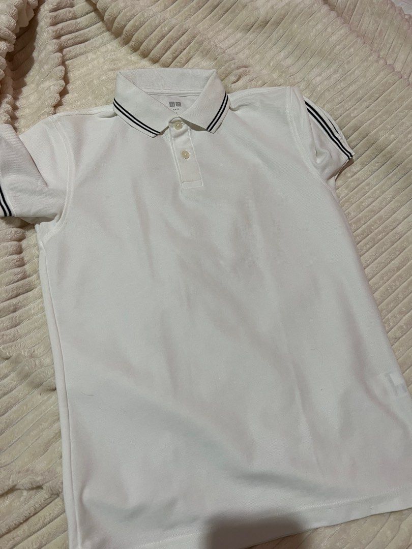 UNIQLO POLO SHIRT (Category: Babies & Kids Fashion) located in Muntinlupa City. Submitted by lemon_9 (Listing ID 1360603008, Image 1). Description: GOOD AS NEW.